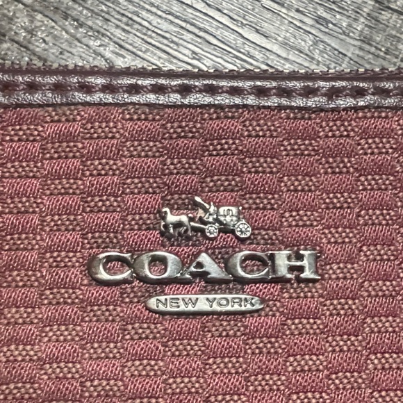 Coach Red Wristlet - Picture 7 of 10